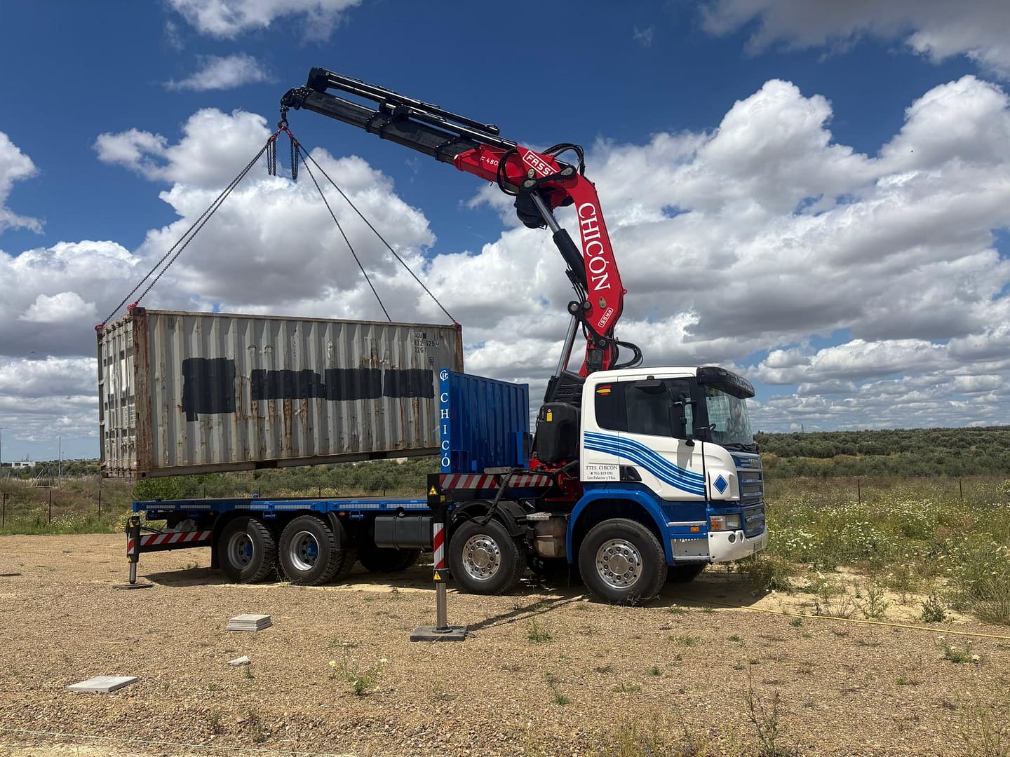 camión grúa de Transportes Especiales Chicón incorporado a la flota