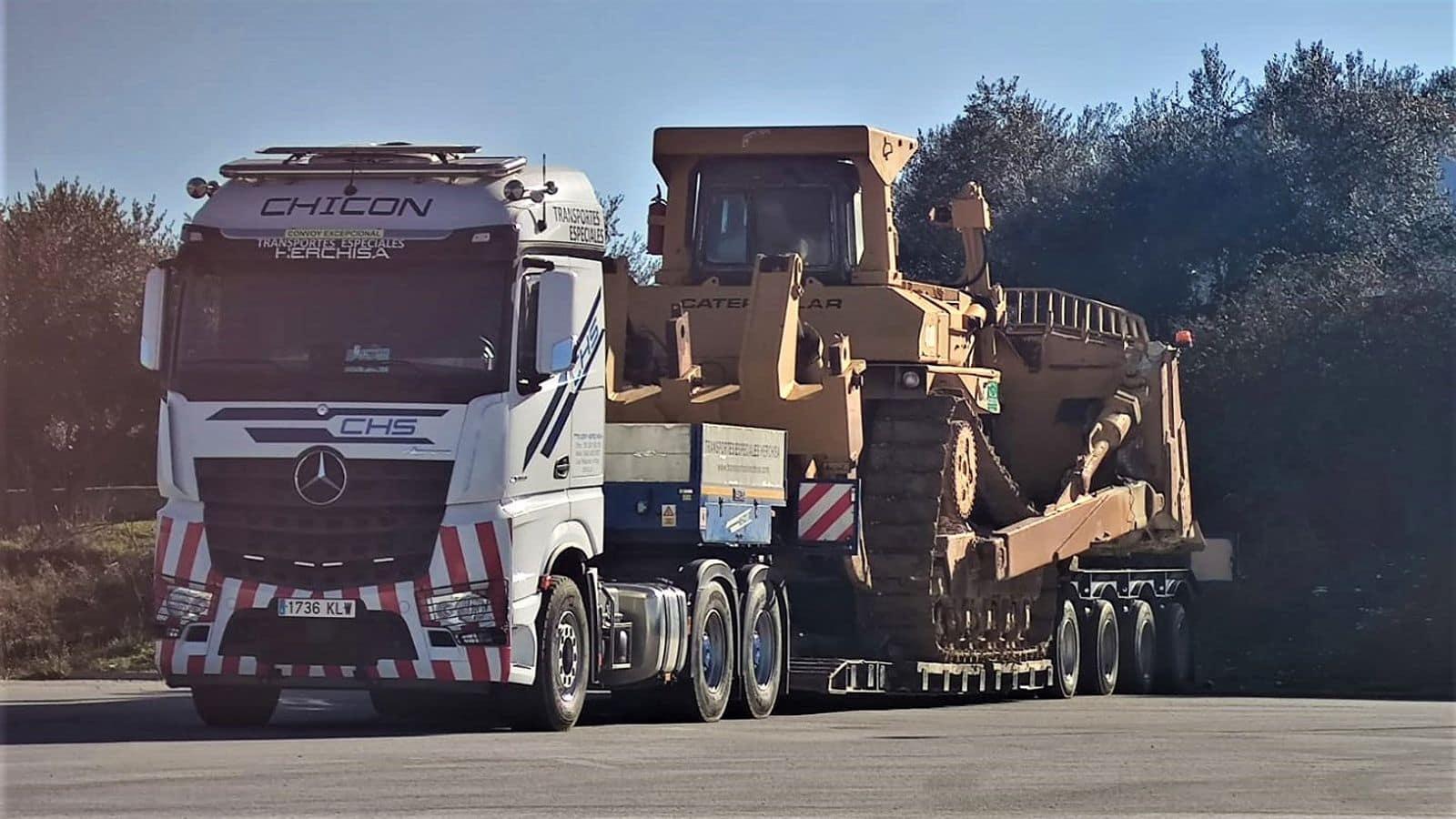 TRANSPORTE BULLDOZER
