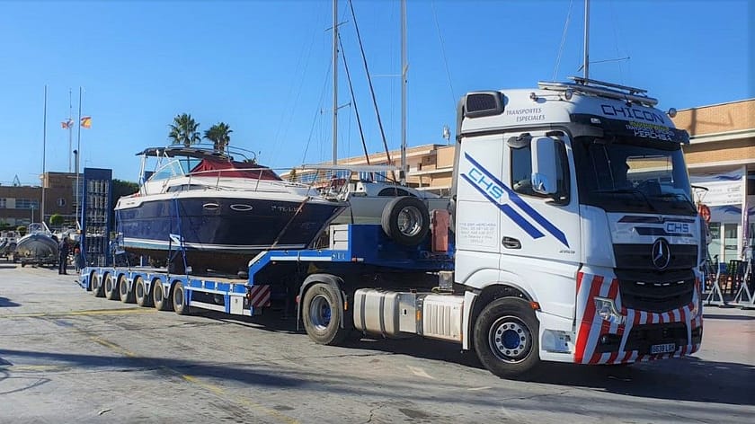 TRANSPORTE DE LANCHA MARITIMO