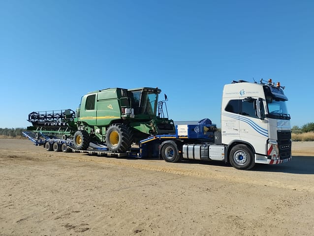 TRANSPORTE DE COSECHADORA DE MAIZ