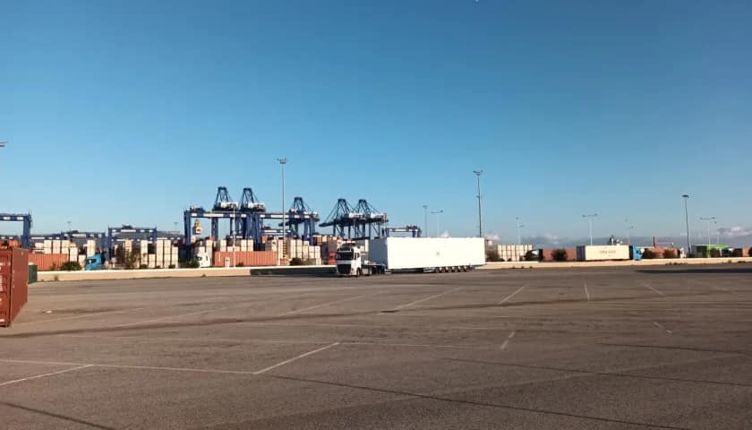 Transportes Chicón - Transportes Especial Puerto de Algeciras Transportes Chicón - Transportes Especial Puerto de Algeciras