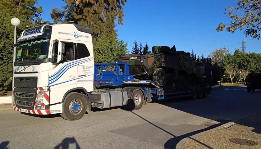 Transportes Chicón - Transportes Vehículos Militares Transportes Chicón - Transportes Vehículos Militares