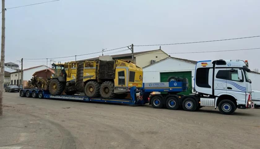 Transportes Chicón - Transportes Especial Cosechadoras Transportes Chicón - Transportes Especial Cosechadoras