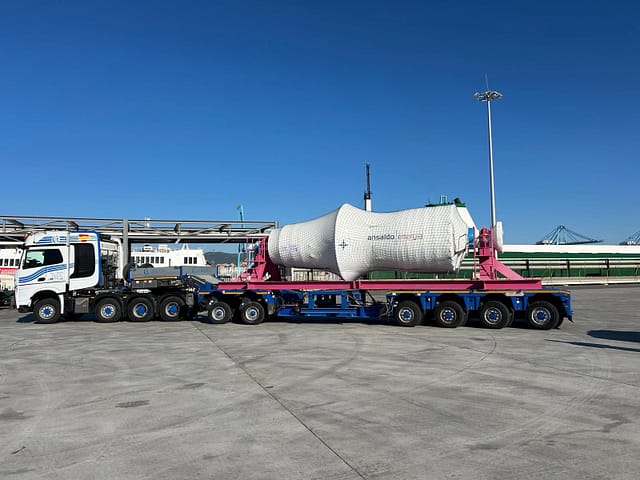 Transportes Chicón - Transporte especial a Cepsa Transportes Chicón - Transporte especial a Cepsa