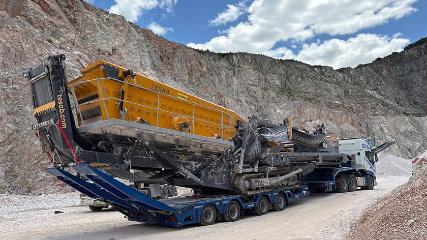 Transportes Chicón - Transporte de maquinaria para minas y canteras de España