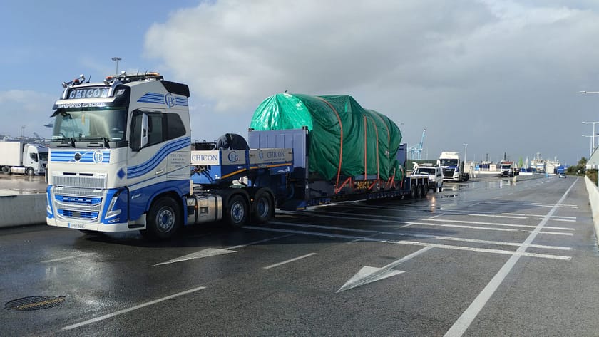Operativa especial en puerto – Transportes Especiales Chicón Operativa especial de transporte marítimo