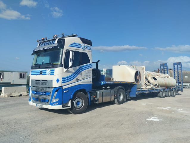 Carga planta de asfalto Carga de planta de asfalto en transporte especial