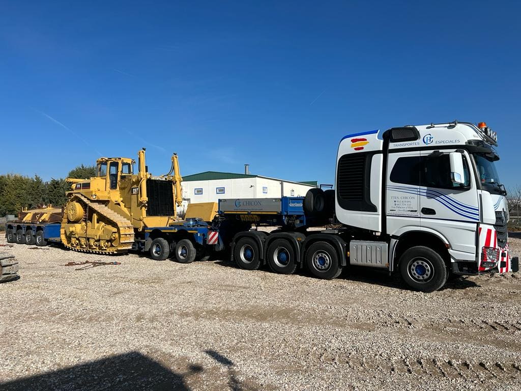 Transporte de Bulldozer - CHICÓN